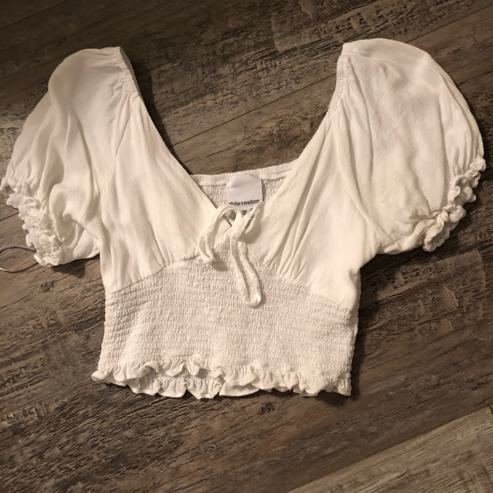 Skylar and Madison top